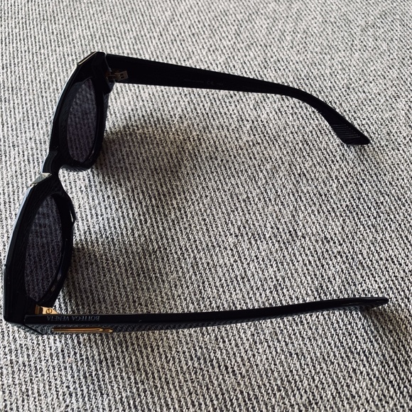 - NEW Bottega Veneta Facet Acetate Cat Eye Sunglasses AX4